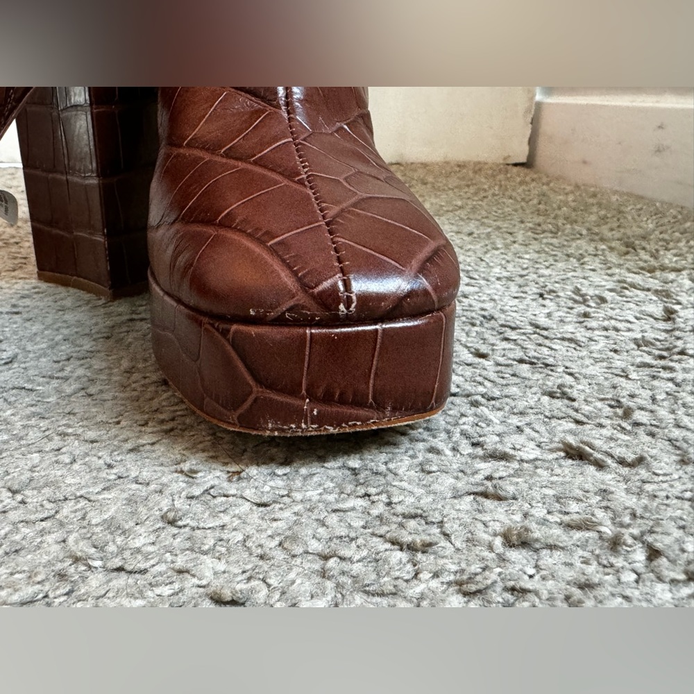 Schutz Rafa Platform Boot - Picture 9 of 10